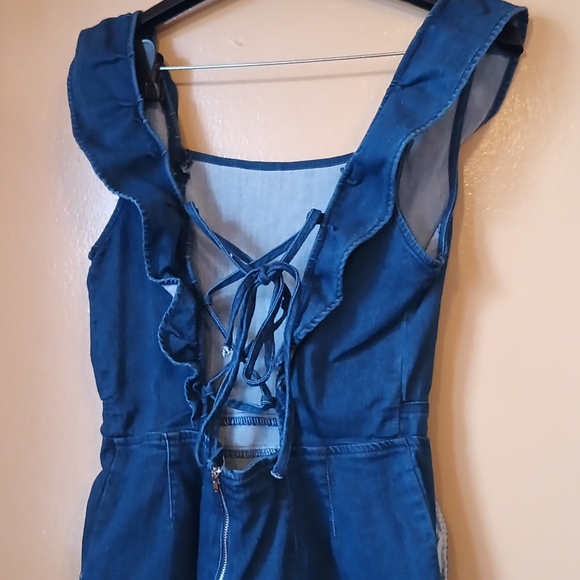 Denim romper| Denim open back romper| Ruffle Apron Sz Large |summer Rompers. - Picture 2 of 10